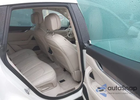 2019 Maserati Levante S Granlusso z USA, uszkodzony, nr VIN ZN661YUL6KX319793